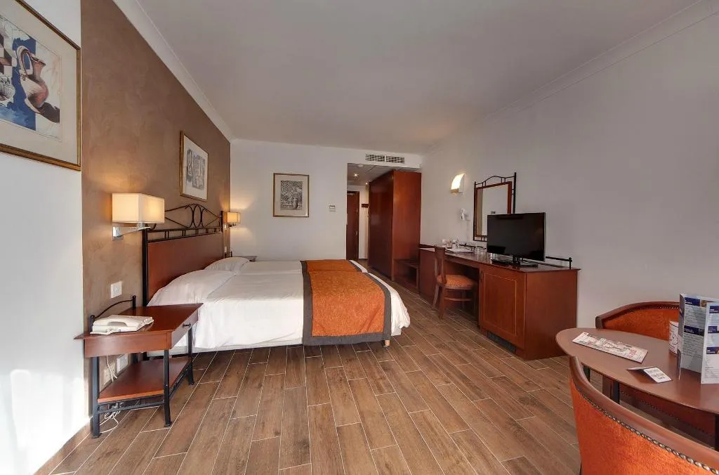 SINGLE DELUXE Room, VIVALDI HOTEL MALTA (Powered by Verdi Hotels), Malta