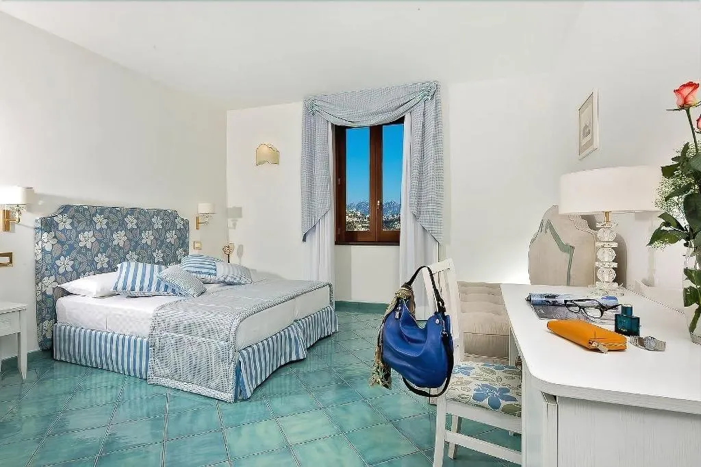 Room, Villa Maria, Naples