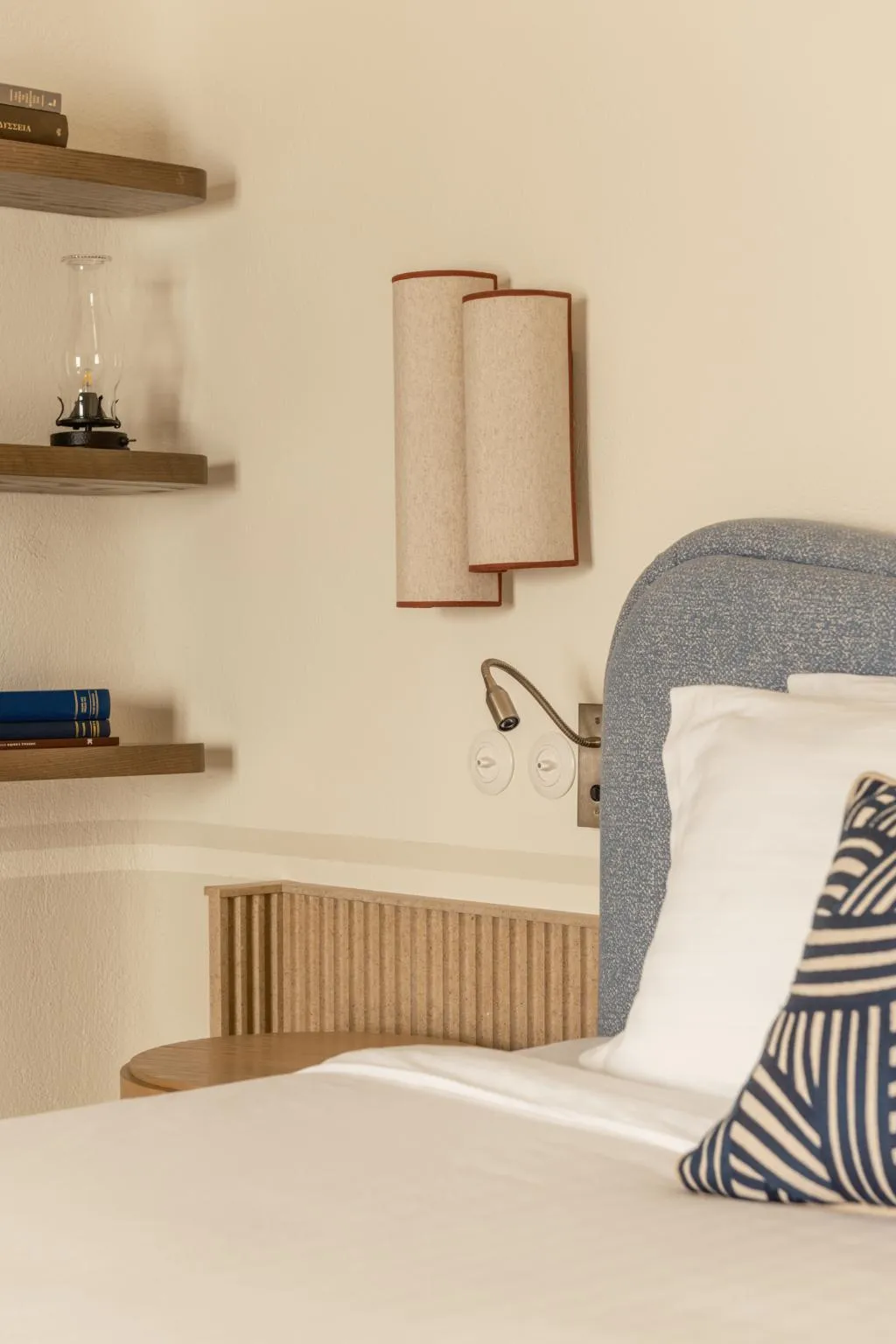 SUITE GRAND Room, Homeric Poems, Santorini