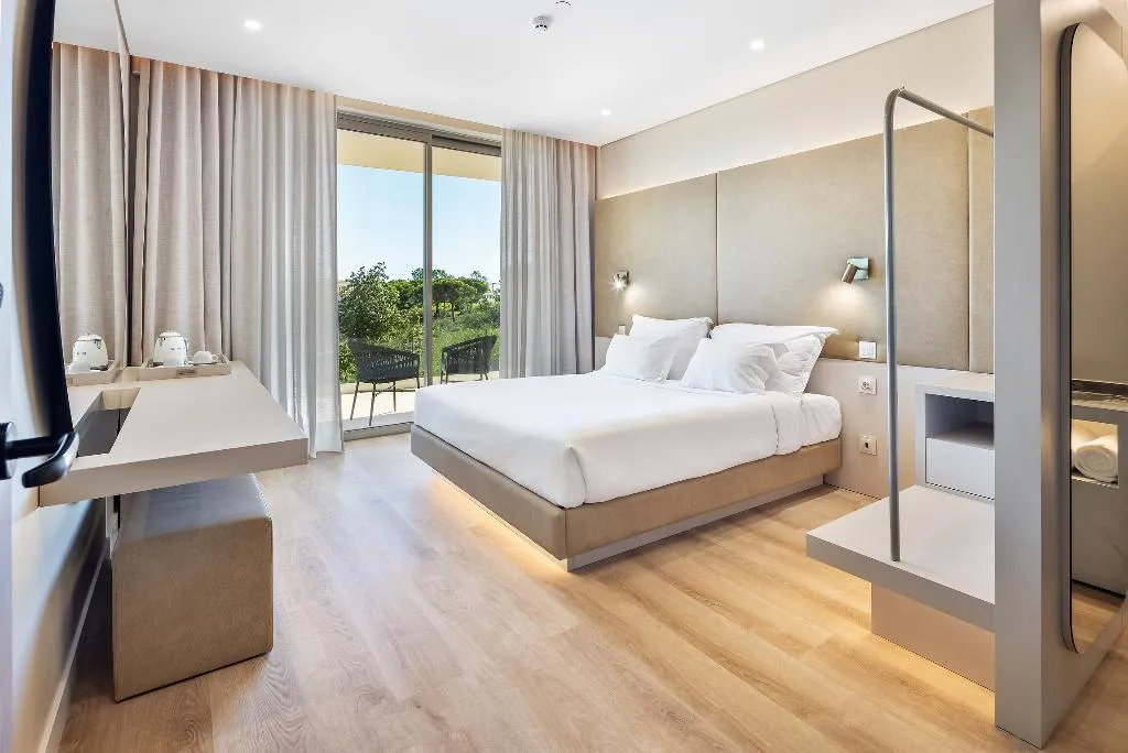 SUITE CLASSIC TWO BEDROOMS Room, Castelo Suites Hotel, Algarve