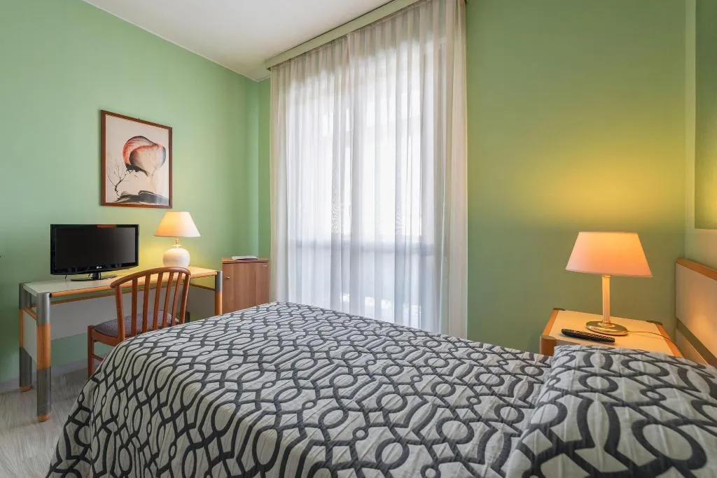 Room, Terme Savoia, Venice