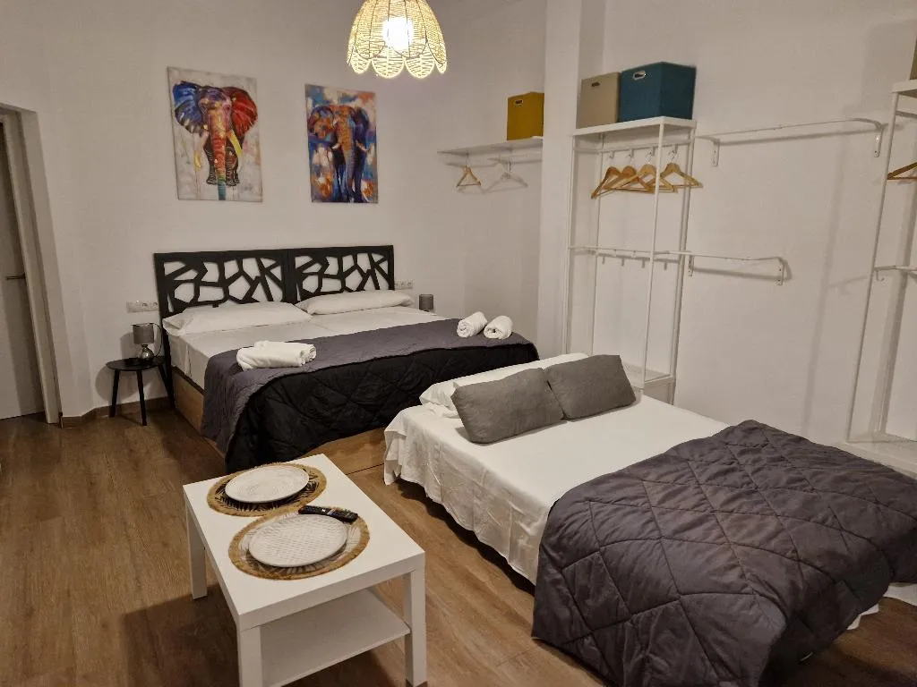 STUDIO ONE BEDROOM Room, Style Apartments Cabanyal Marina Beach, Valencia