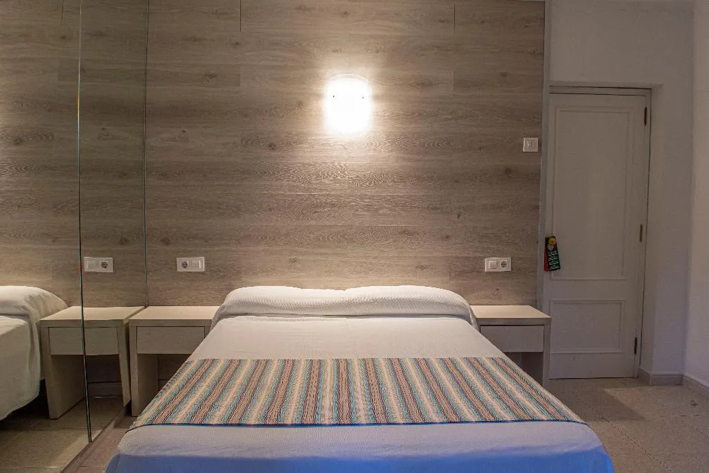 Room, Sa Paissa, Menorca