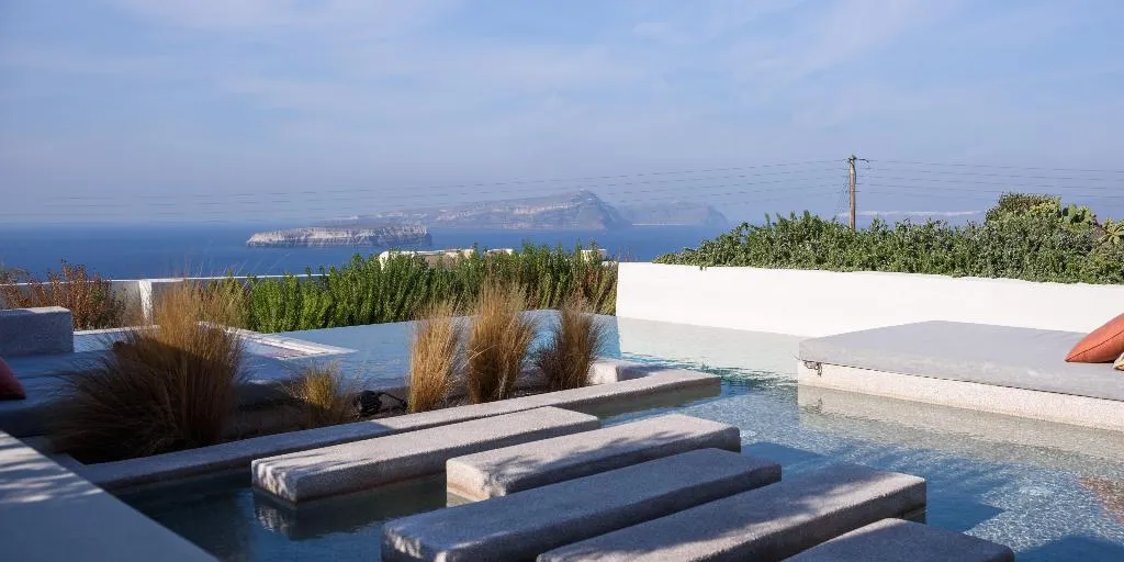 SUITE DELUXE Room, Potnia Theron Suites, Santorini