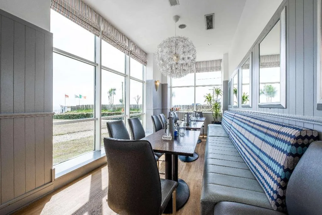 Bar, Quality Hotel and Leisure Center Youghal, Cork