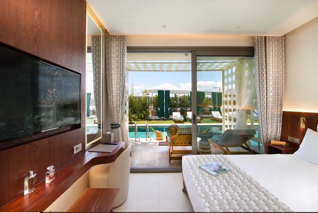 Room WITH PRIVATE POOL Room, The Xon Hotel Çeşme, Izmir