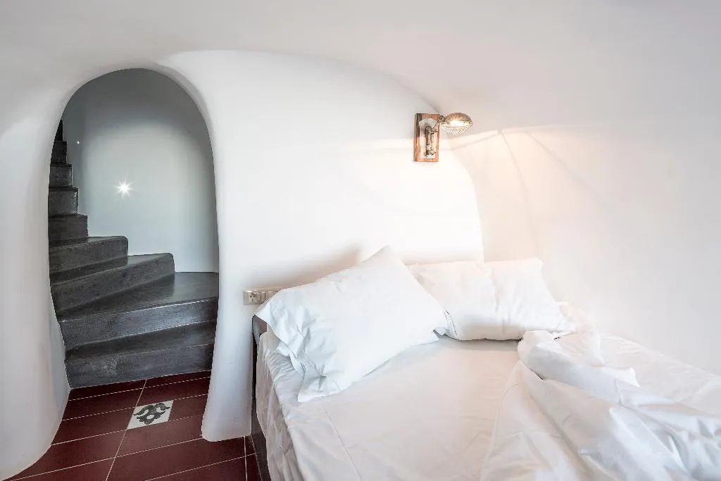 VILLA TWO BEDROOMS Room, White Pearl Villas, Santorini