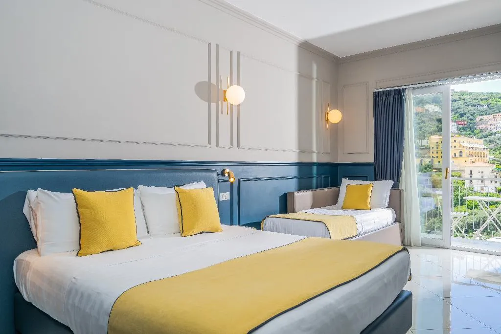 Room EXECUTIVE SEA VIEW Room, Mary Hotel, Naples