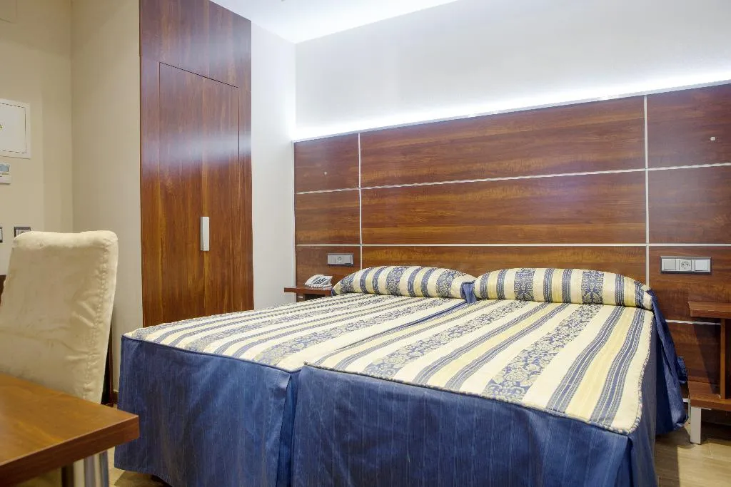Double or Twin STANDARD Room, Castilla Guerrero, Costa Del Sol