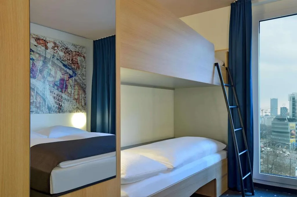 Room, B&B HOTEL Berlin-Alexanderplatz, Berlin
