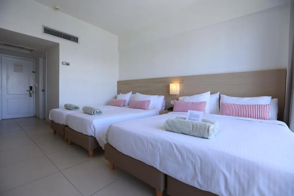 FAMILY ROOM SIDE SEA VIEW Room, Sandy Beach, Cyprus