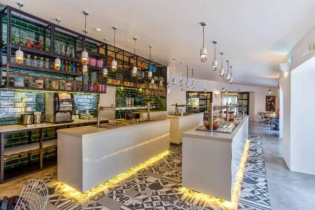 Restaurant, Quinta do Paraiso, Algarve
