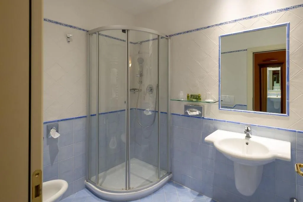 SINGLE STANDARD Room, Davanzati, Florence