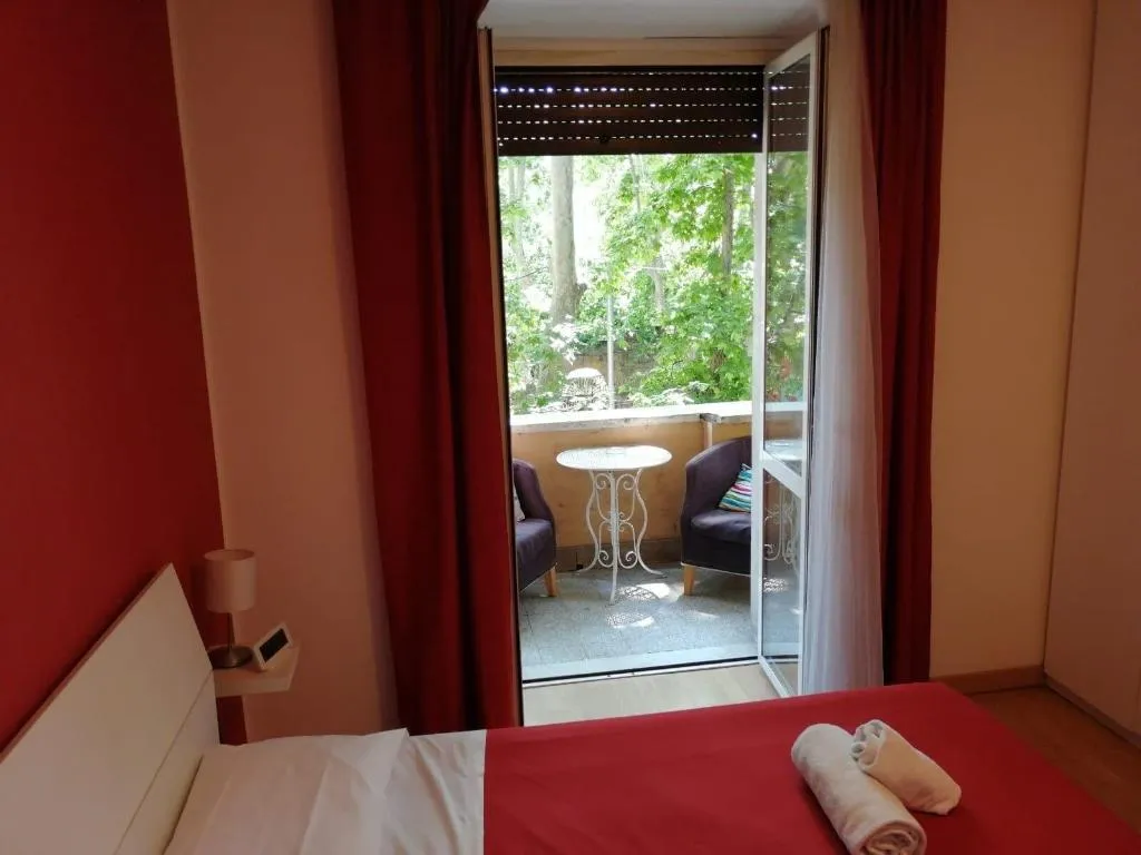 Room, Ad Trastevere Guest House, Rome