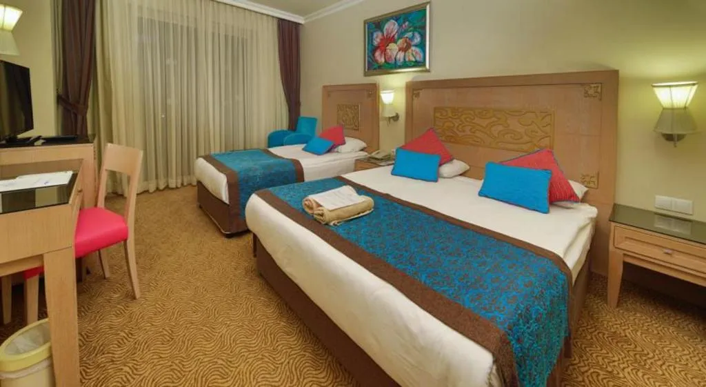 Room, Crystal De Luxe Comfort Collection, Antalya