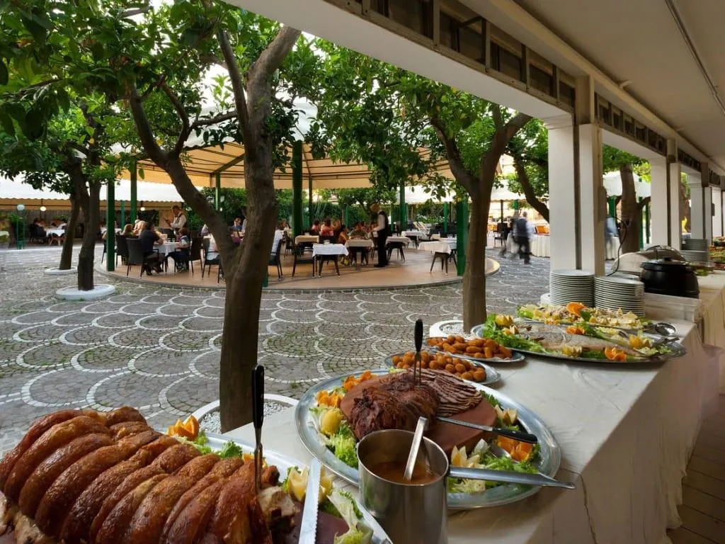 Restaurant, Grand Hotel Parco del Sole, Naples