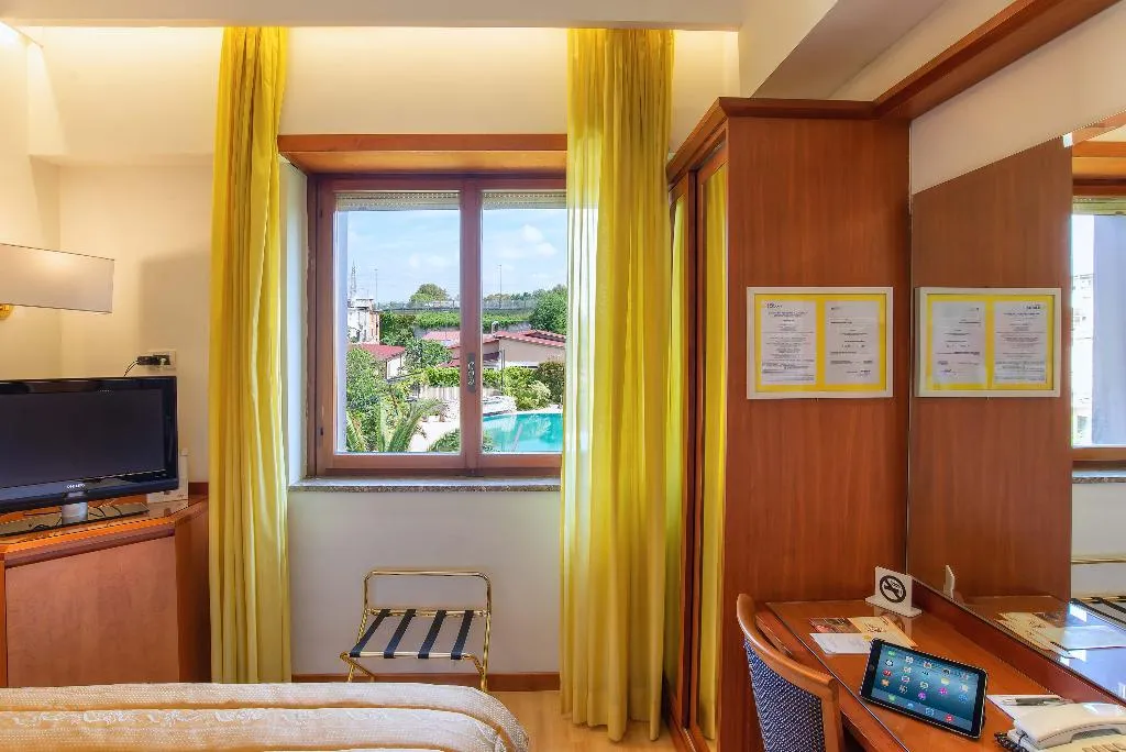 SINGLE STANDARD Room, La Giocca Hotel, Rome