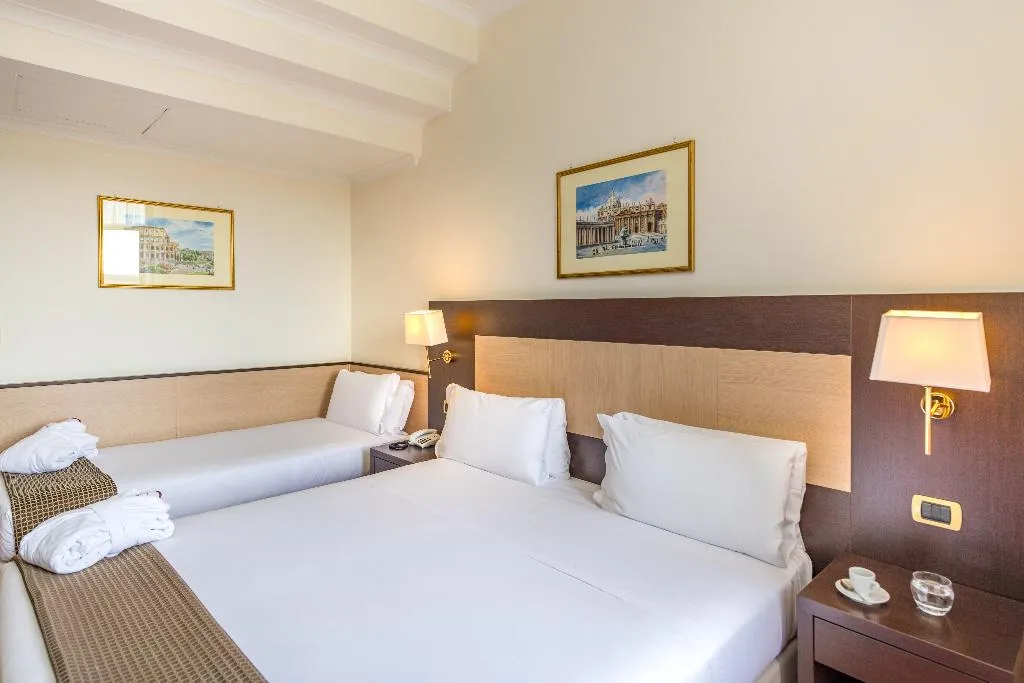 TRIPLE SUPERIOR Room, Hotel Portamaggiore, Rome