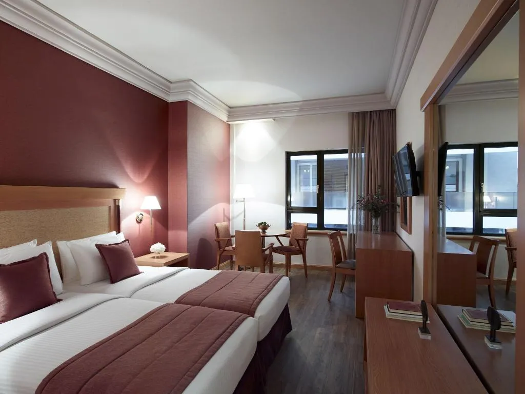 TRIPLE TWO BEDS Room, Athens Zafolia Hotel, Athens
