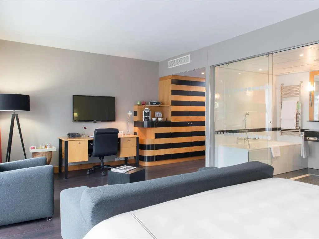 Room, Swissotel Amsterdam, Amsterdam