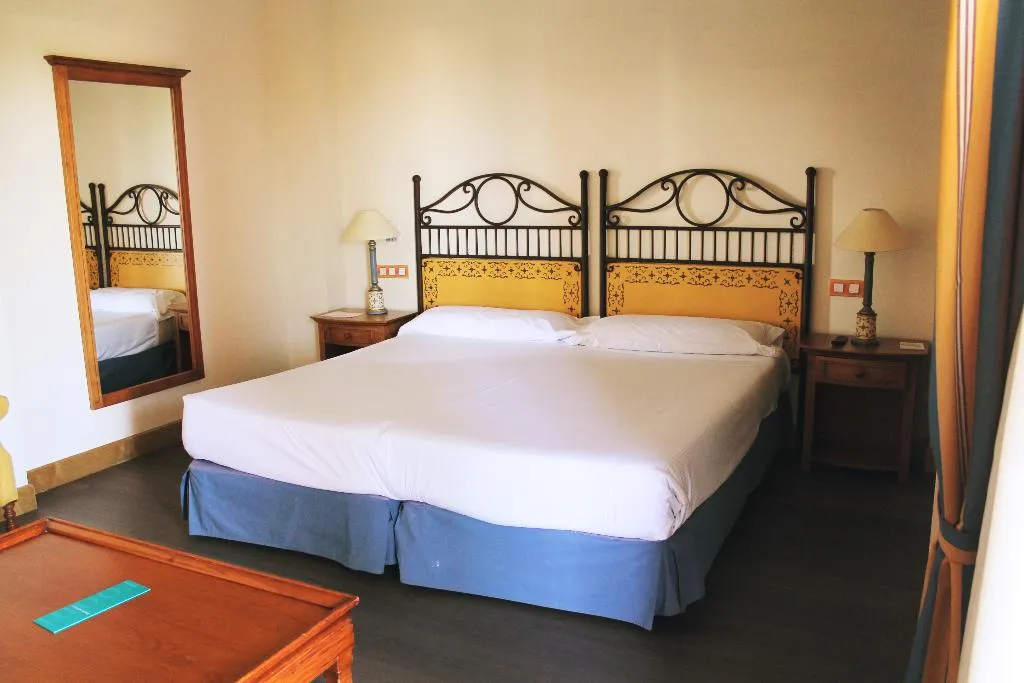 DOUBLE SINGLE USE DELUXE Room, Hotel Alicante Golf, Costa Blanca
