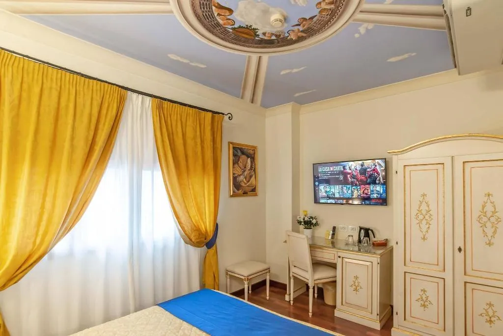 DOUBLE ONE BED Room, Porta Faenza, Florence