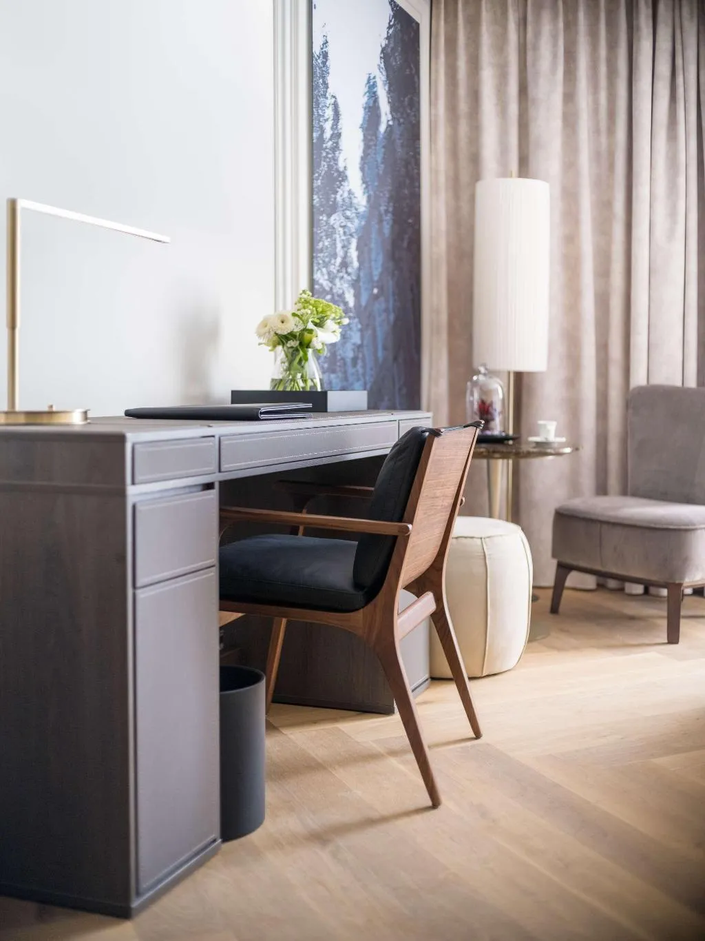 Double or Twin DELUXE Room, Anantara Grand Hotel Krasnapolsky Amsterdam, Amsterdam