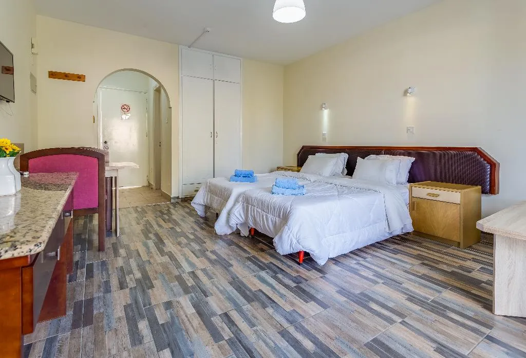 APARTMENT CAPACITY 1 Room, Antonis G Hotel, Cyprus