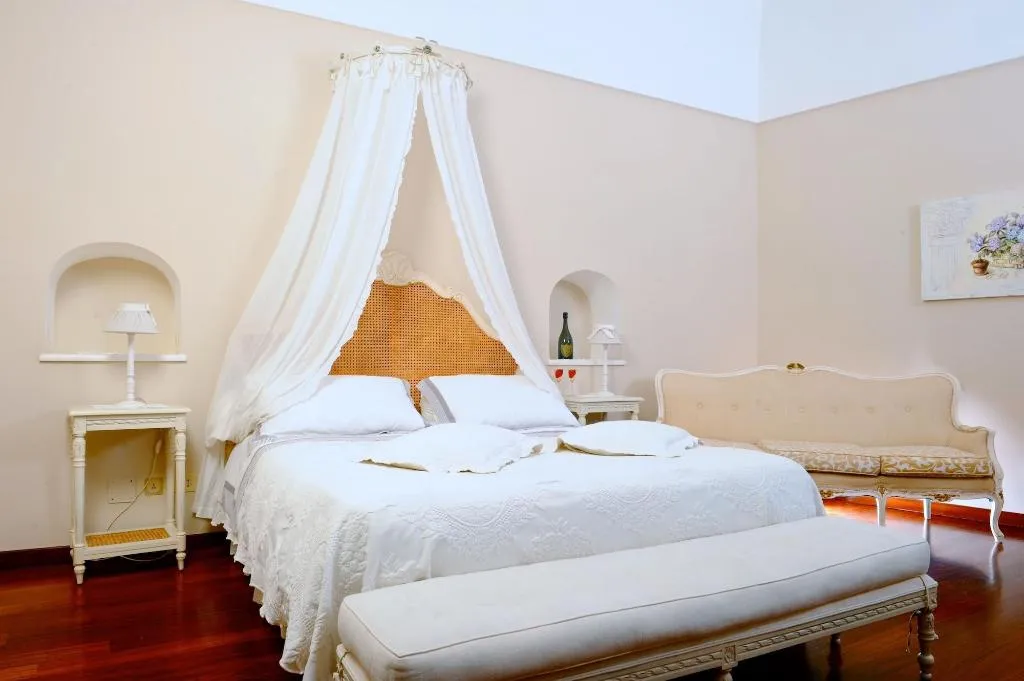 Room, Villa Mary, Naples