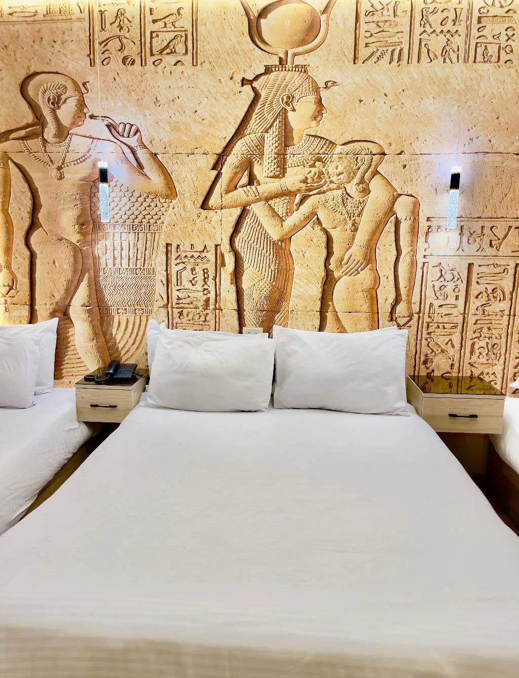 QUADRUPLE DELUXE WITH BALCONY Room, Giza Pyramids View Inn, Cairo