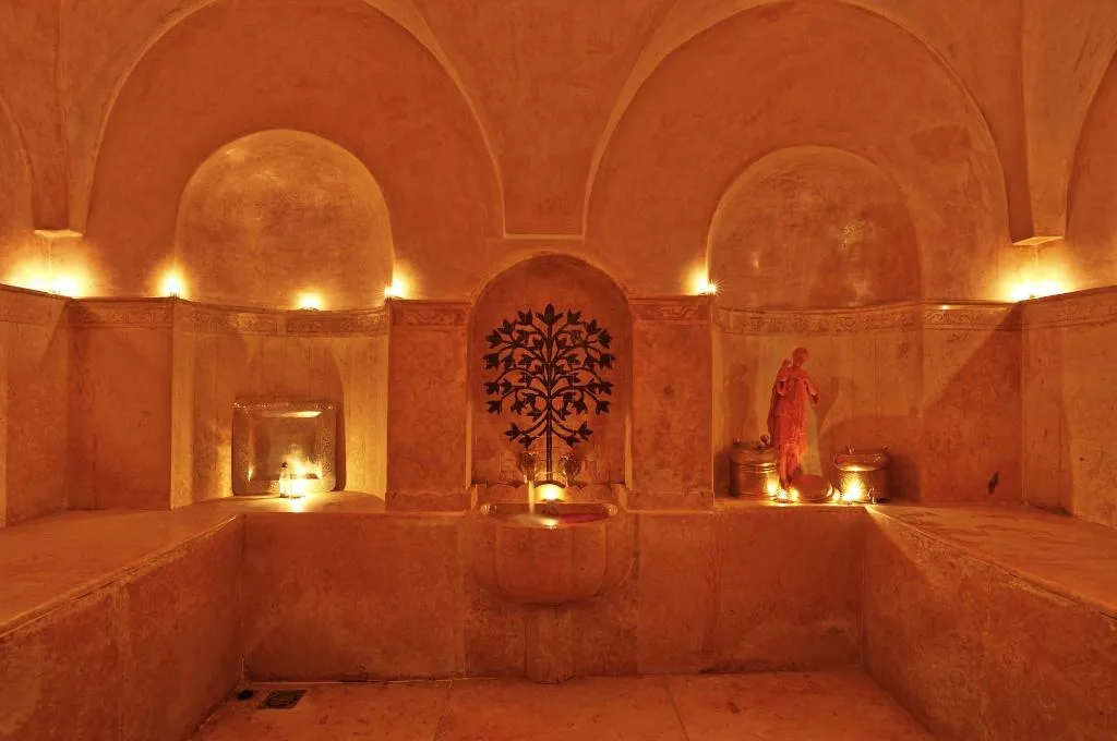 Sports and Entertainment, Riad Noir d'Ivoire, Marrakech