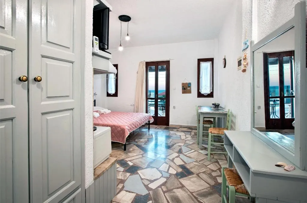 Room, New Aurora Apts Studios, Crete