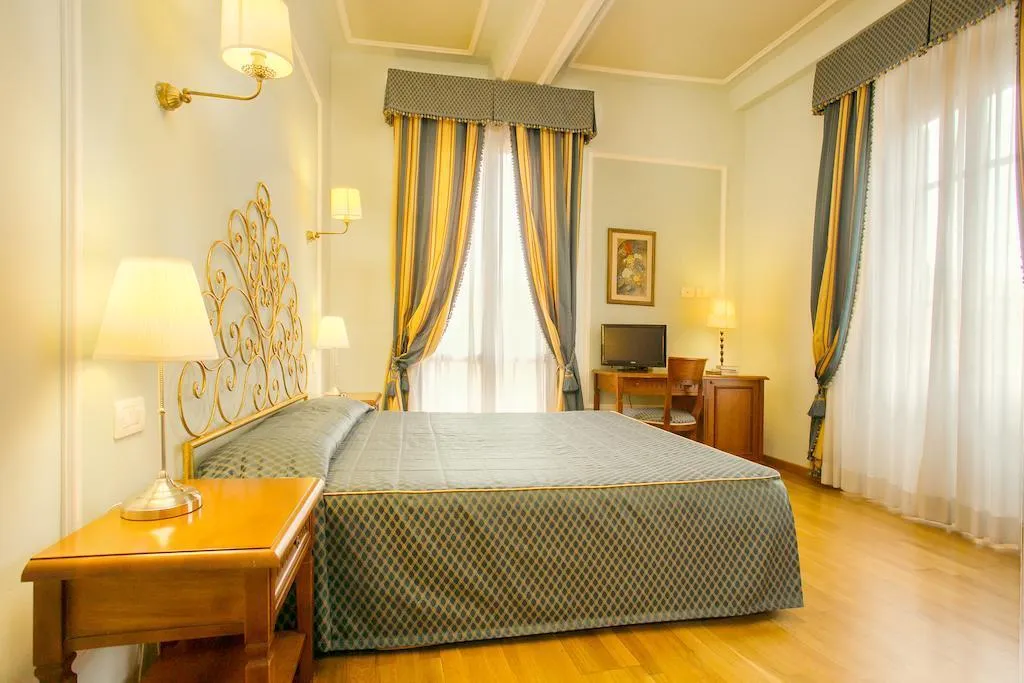 General view, Bretagna Hotel, Florence