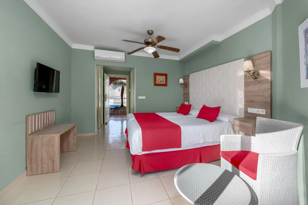 DOUBLE SINGLE USE STANDARD Room, Los Arcos, Costa Del Sol