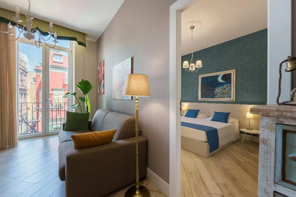 JUNIOR SUITE CITY VIEW Room, It's Room Naples, Naples