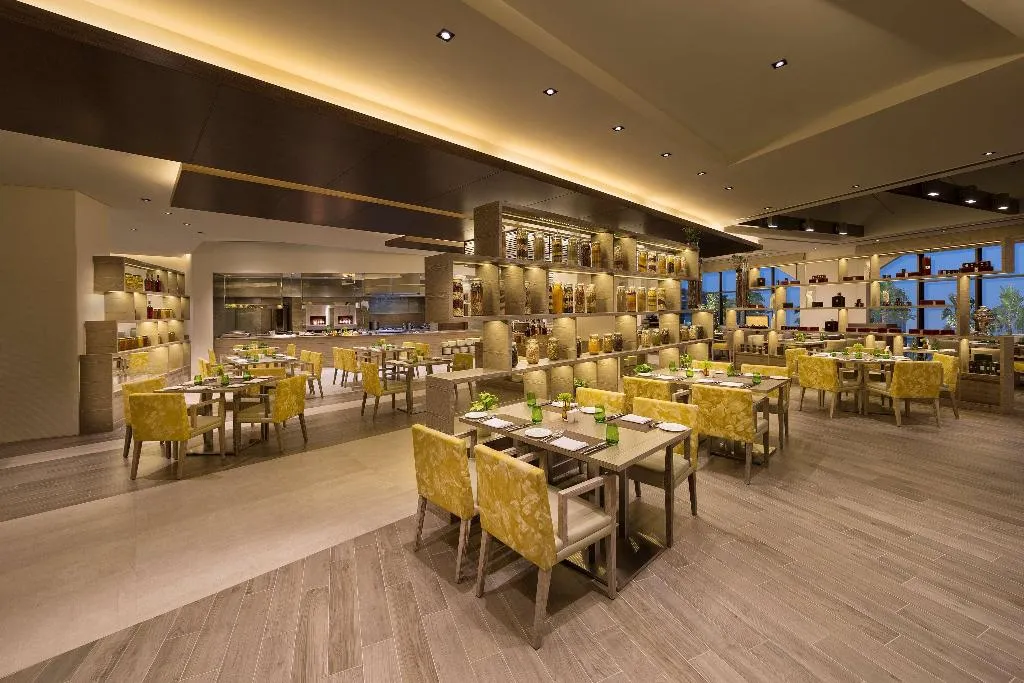 Restaurant, Hyatt Regency Dubai Creek Heights, Dubai