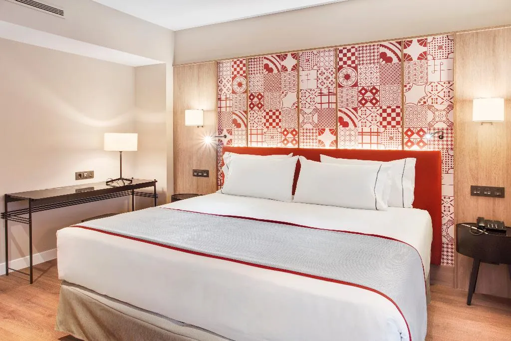 DOUBLE DELUXE WITH TERRACE Room, Eurostars Guadalquivir, Seville
