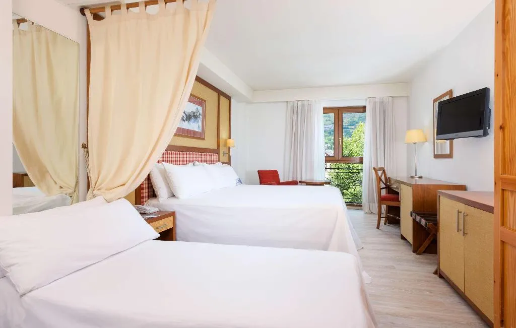 Room, Vielha Val d’Arán Affiliated by Melia, Costa Brava