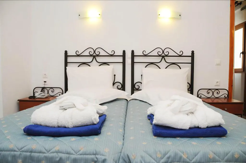 Room, Skiathos Island Suites, Skiathos