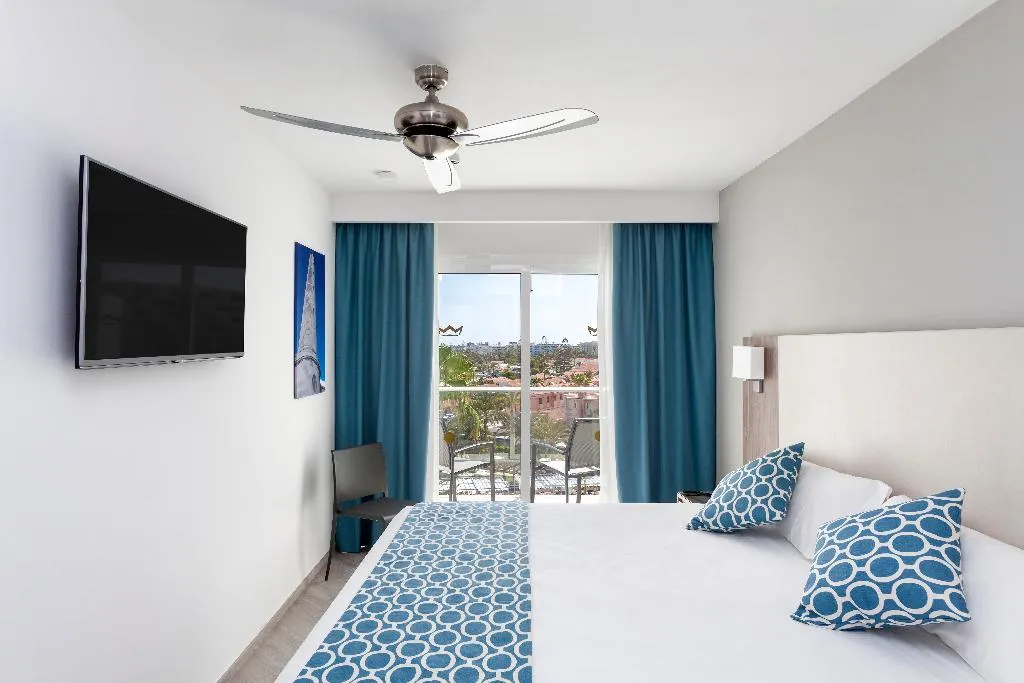 FAMILY ROOM GARDEN VIEW Room, Hotel Riu Papayas - All Inclusive, Gran Canaria