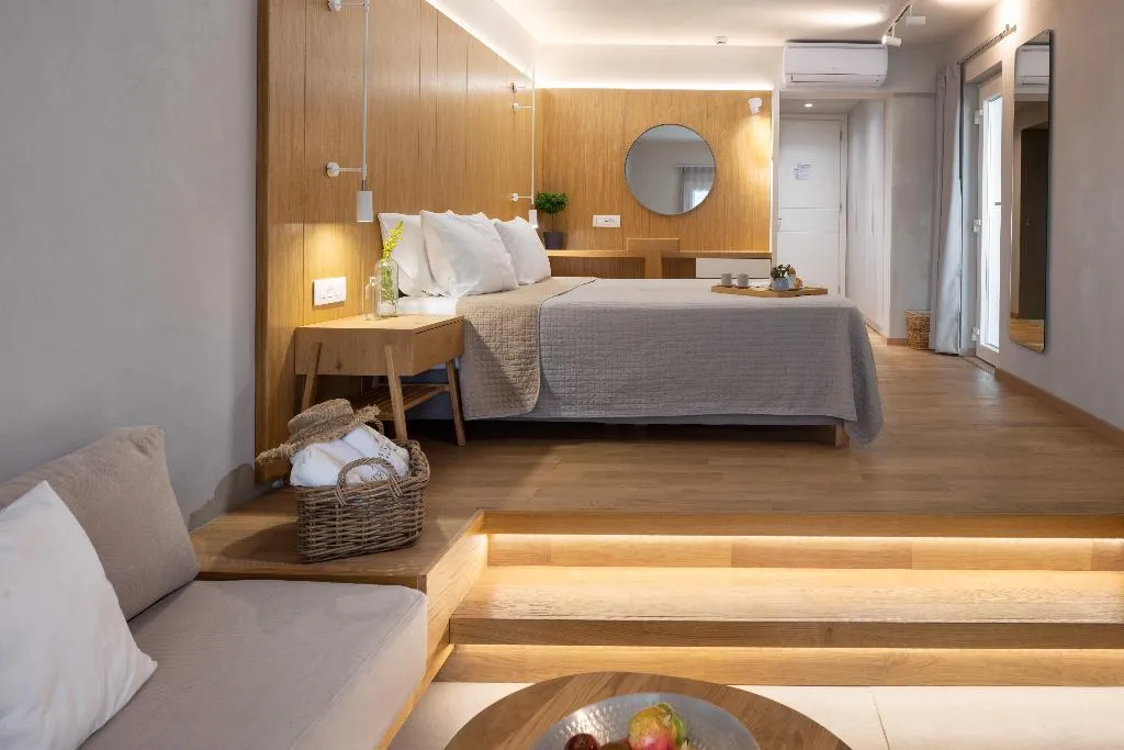 JUNIOR SUITE STANDARD Room, Atrium Hotel Skiathos, Skiathos