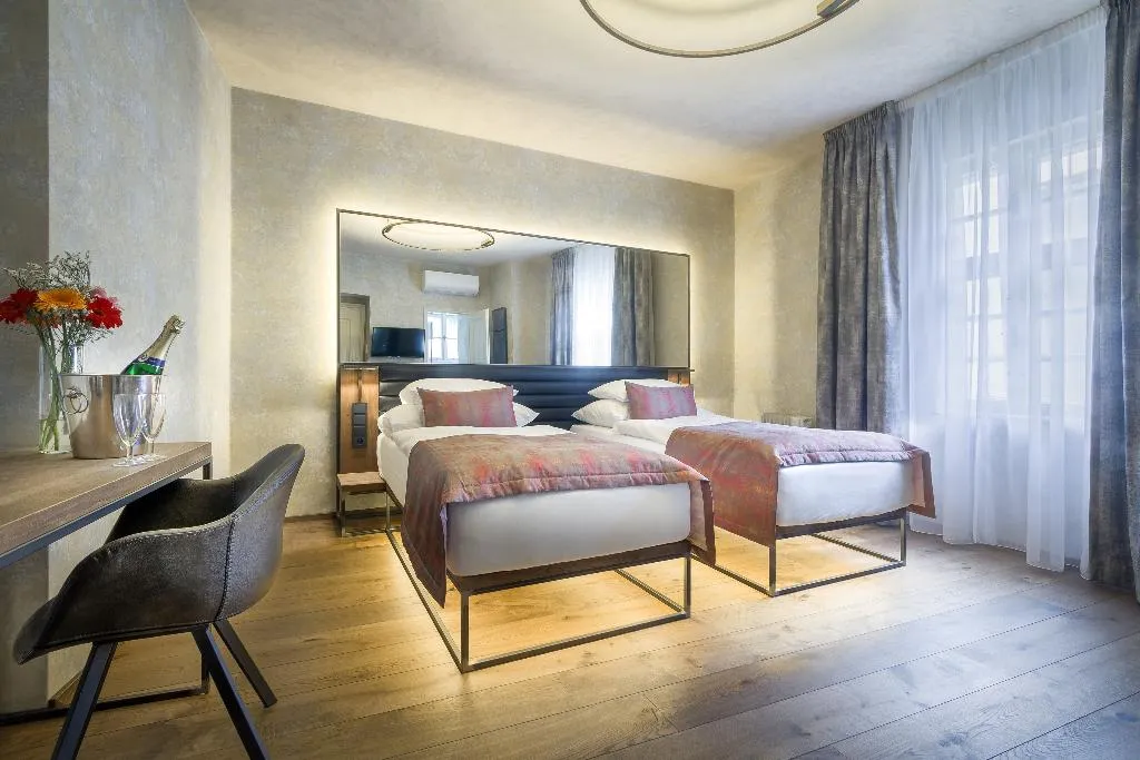 Double or Twin STANDARD Room, Hotel Waldstein, Prague
