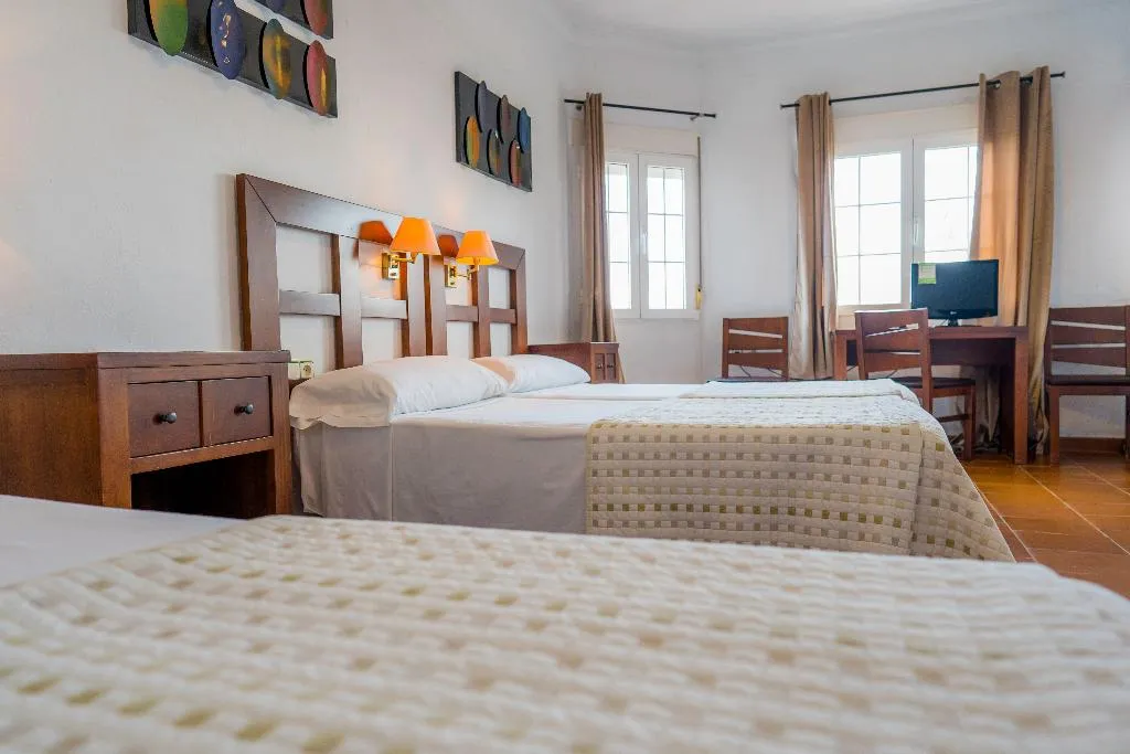 TRIPLE STANDARD Room, Los Veneros, Seville