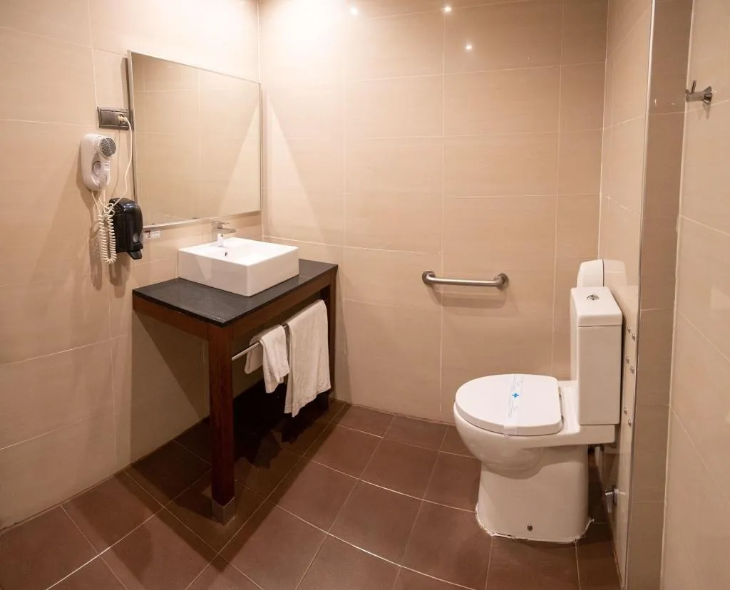 TRIPLE Accessible Room, Malaga Nostrum, Costa Del Sol