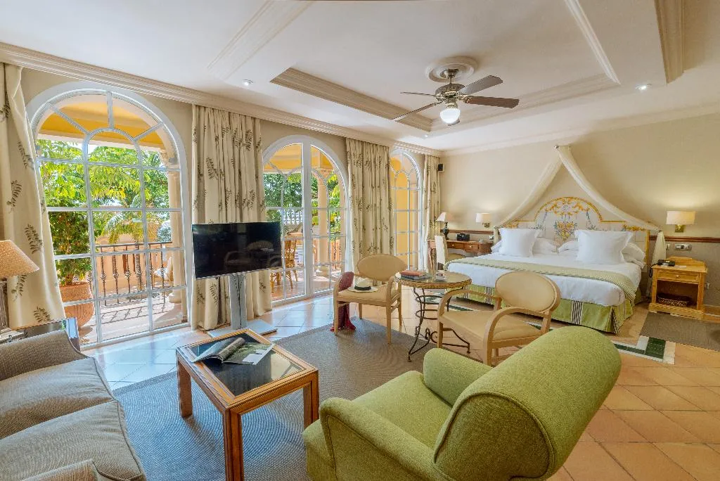 JUNIOR SUITE GARDEN VIEW Room, Bahia del Duque, Tenerife