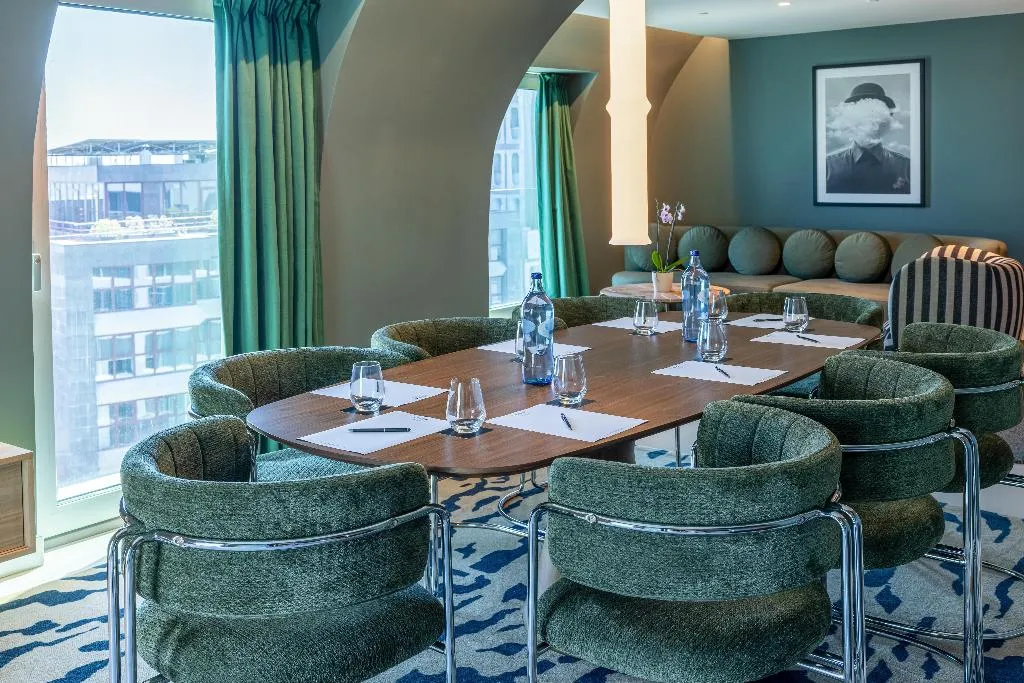 SUITE KING BED TWO BEDROOMS Room, Cenica Porto Hotel, Curio Collection By Hilton, Porto