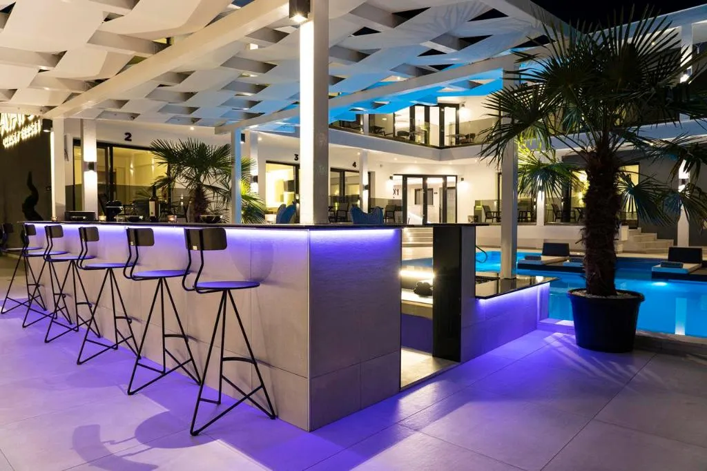 Bar, Avaton Luxury Resort  And Spa Access The Enigma, Thessaloniki