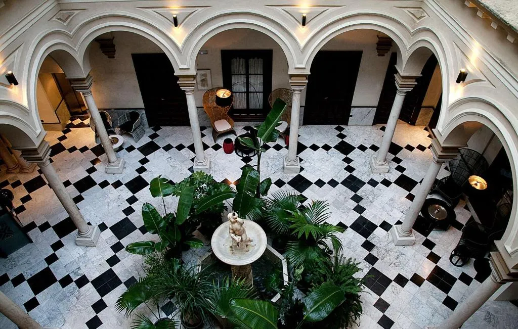 Terrace, CoolRooms Palacio Villapanes 5 GL, Seville