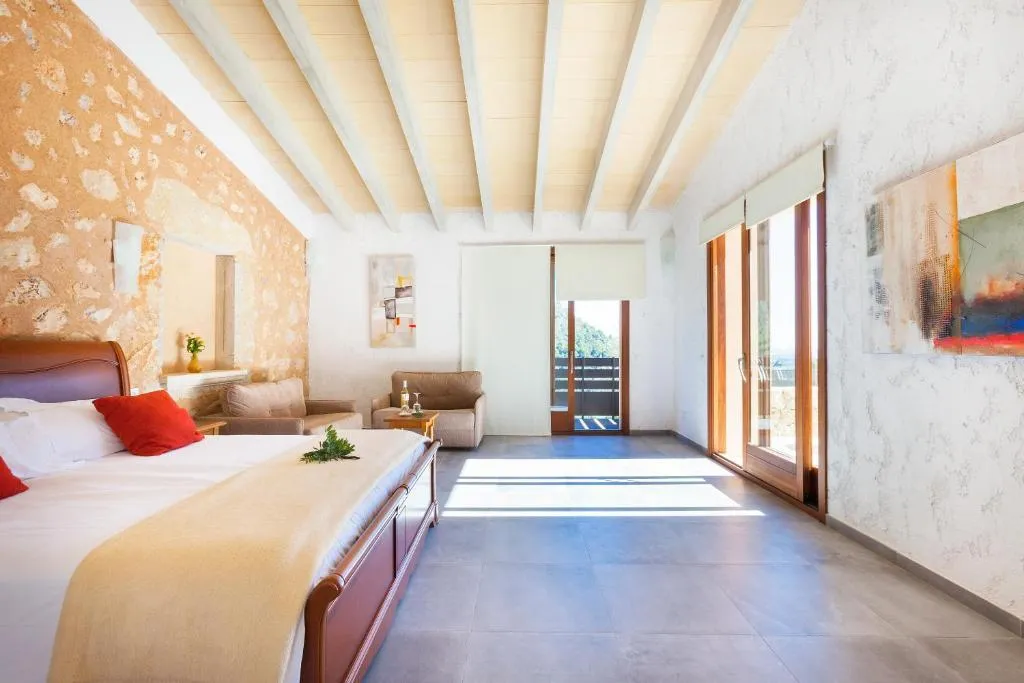 Double or Twin SUPERIOR Room, Finca Albellons, Majorca