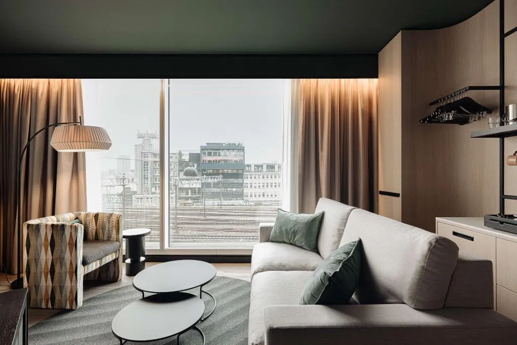 Room, DoubleTree by Hilton Amsterdam Centraal Station, Amsterdam